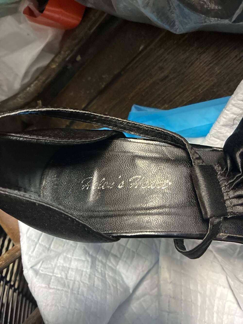 Helen's Heart Black Satin Ruffle Peep Toe Heels Size 9